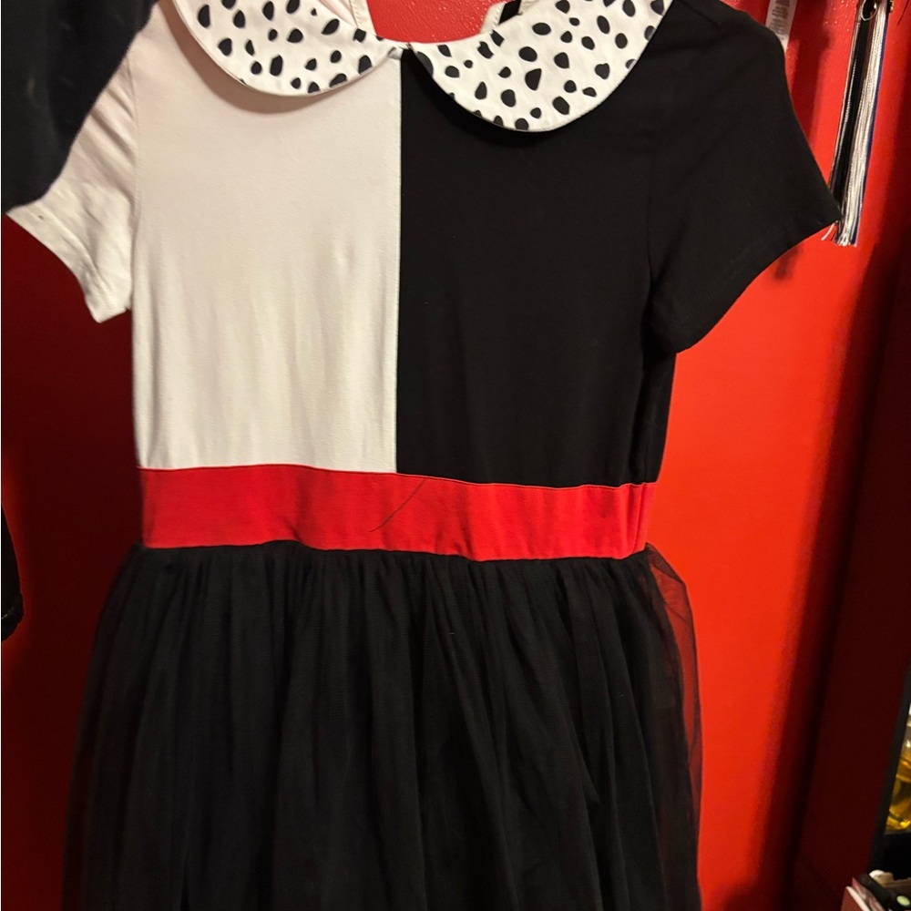 Taylor Joelle 
Cruella Size 12
Play condition 
Small marker stain